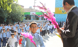 180 هزار دانش آموز بوشهری راهی مدرسه میشوند